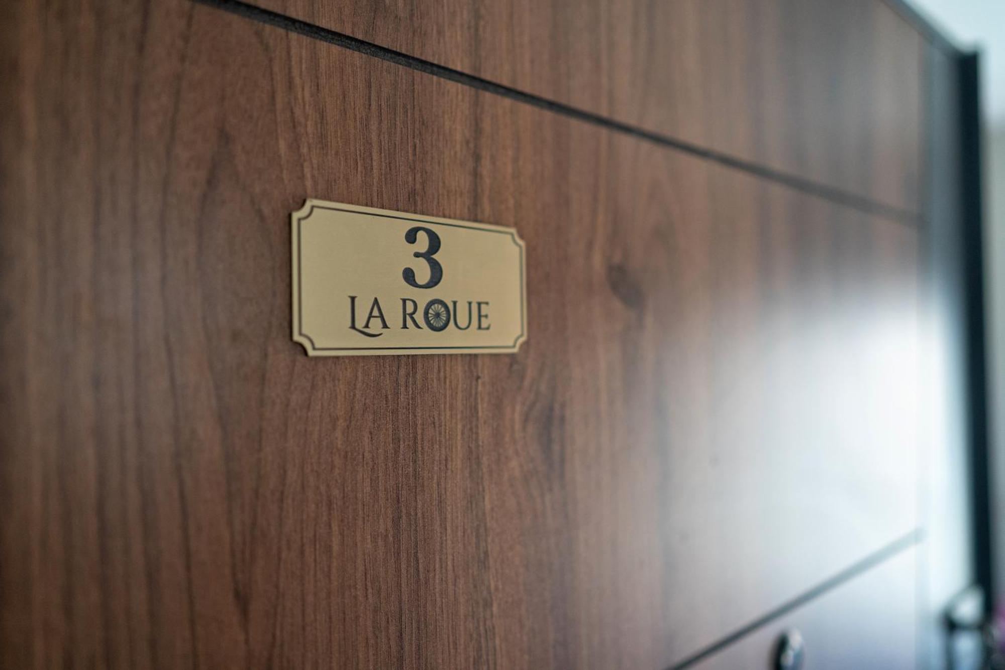 弗尔沙茨 La Roue酒店 外观 照片